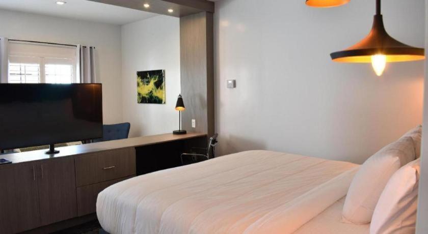Hotel Bella Jersey Village Luaran gambar